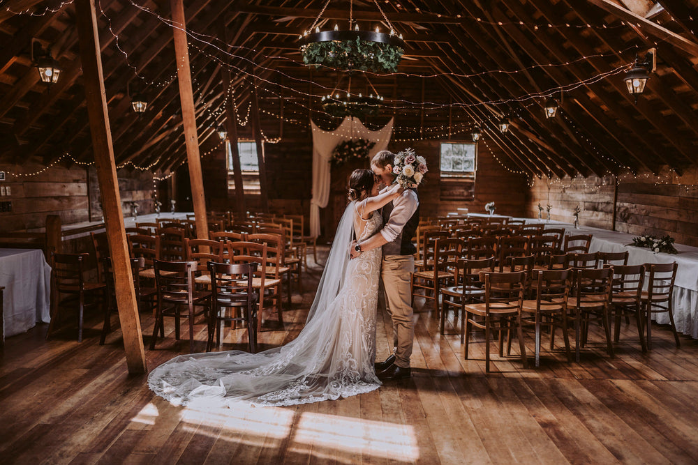 Best first dance Wedding songs and how to choose one