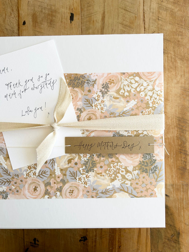 
                  
                    Creative Mindfulness Box
                  
                